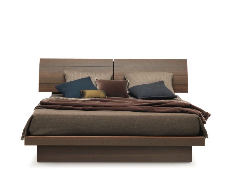 Giorgia bed