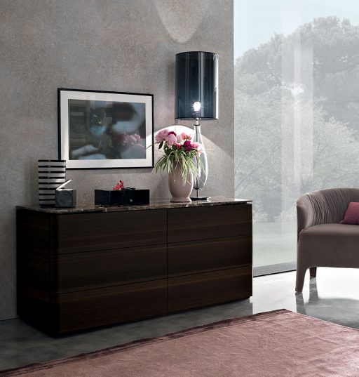 Lindo Dresser