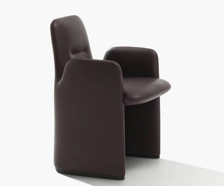Guest chair