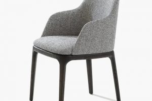 Grace chair