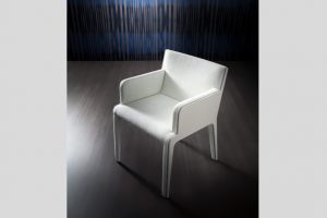 Manhattan Chair