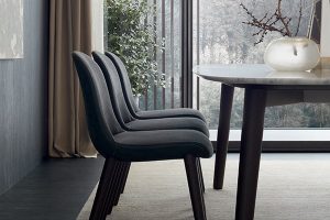 Mad chair