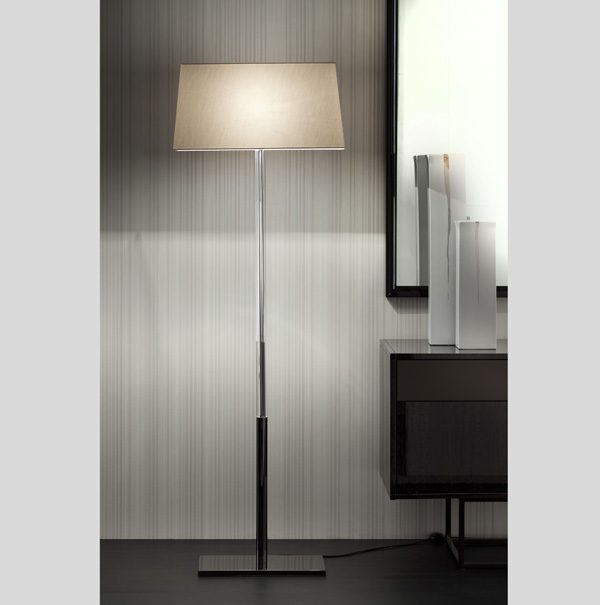 Santos floor lamp