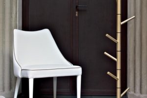 Clara armchair