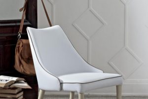 Clara armchair