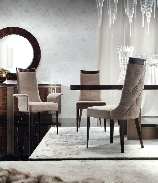 Coliseum chair