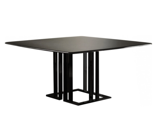 Charlie Table