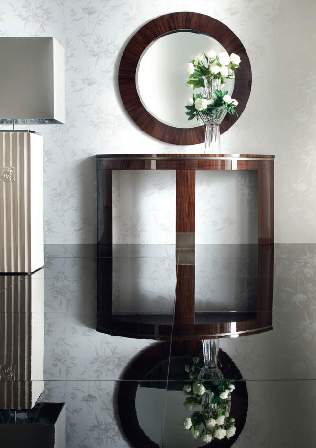 coliseum console