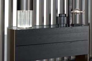 Milvian dresser