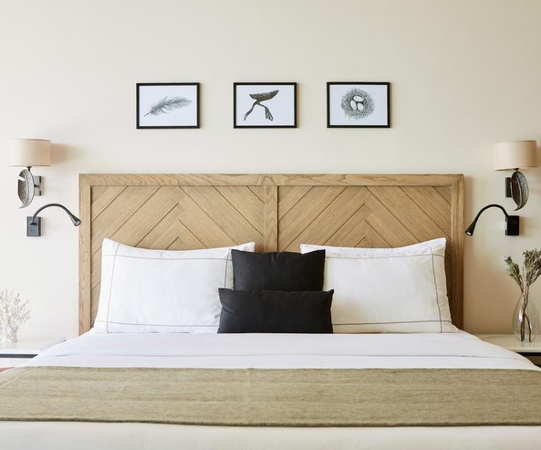 Elivi Hotel