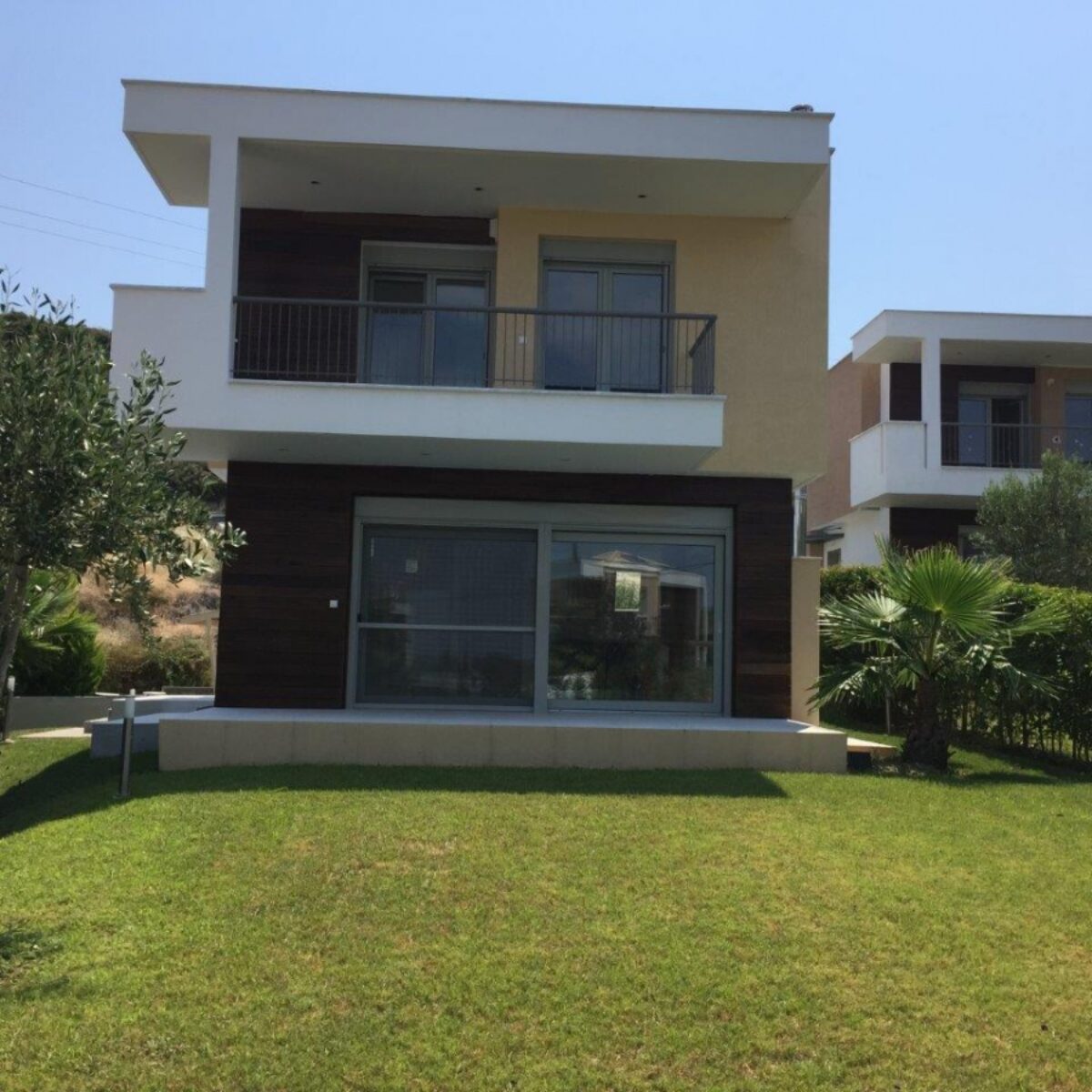 MiraMare Villas