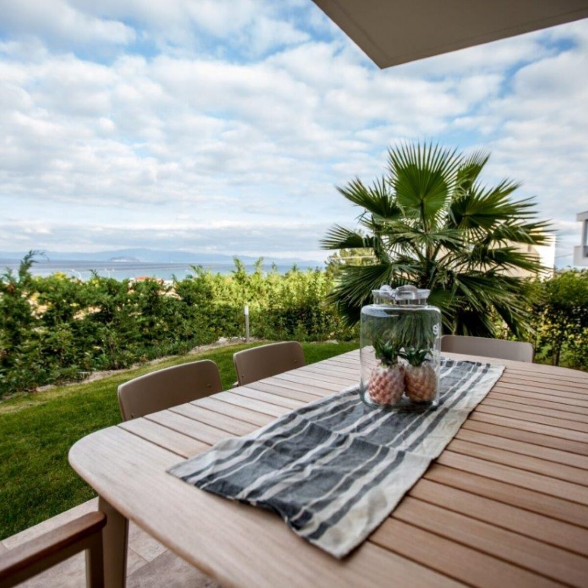 MiraMare Villas