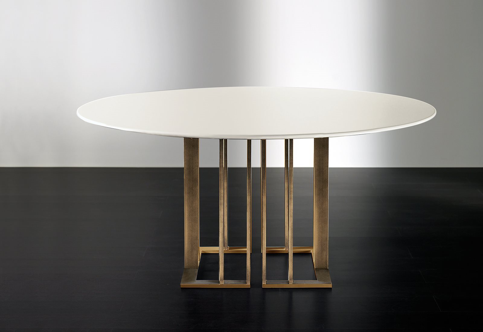 Charlie Table