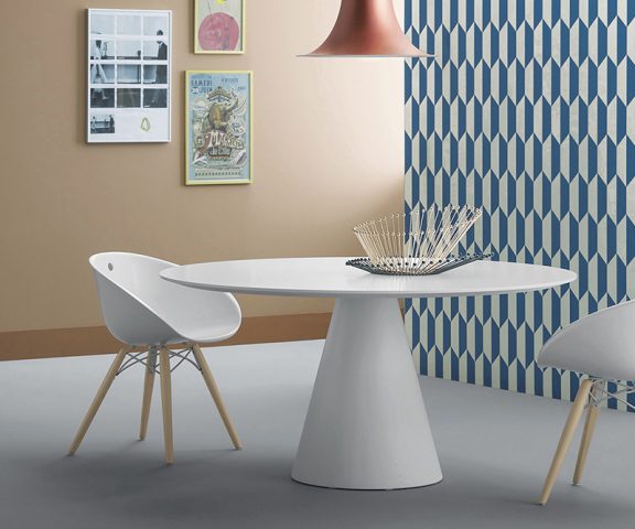 Cone table