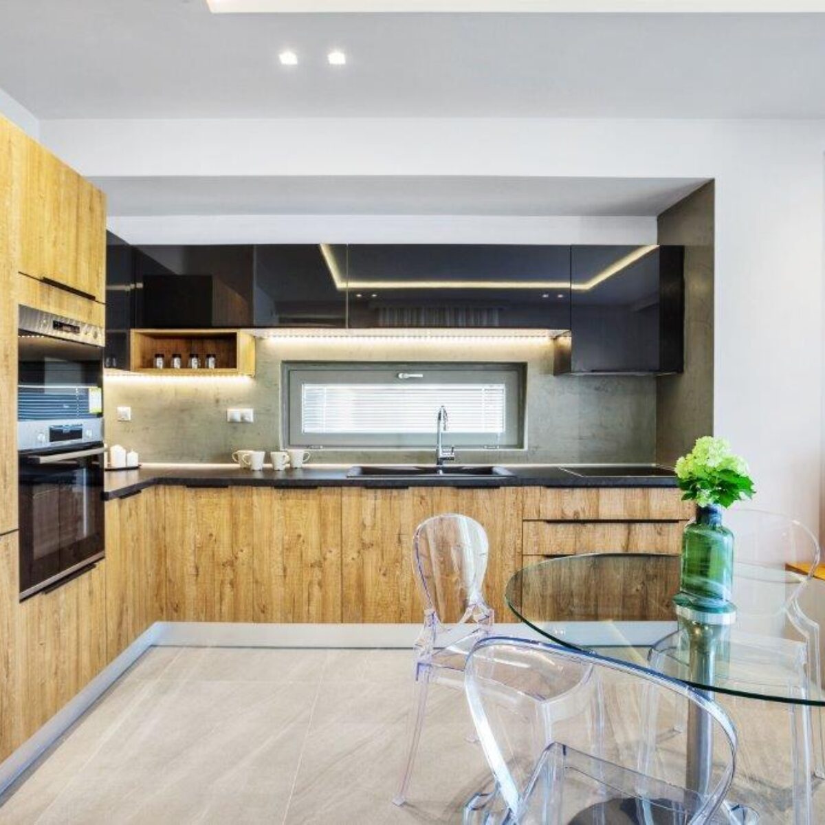Mira Mare Deluxe Residences
