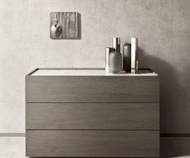 Atlanta dresser