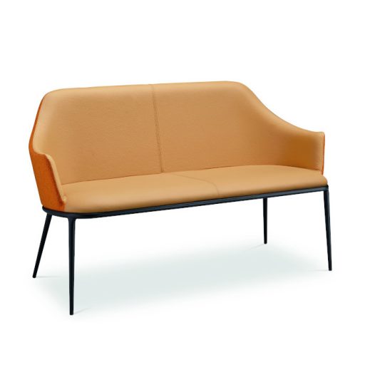 Lea Sofa