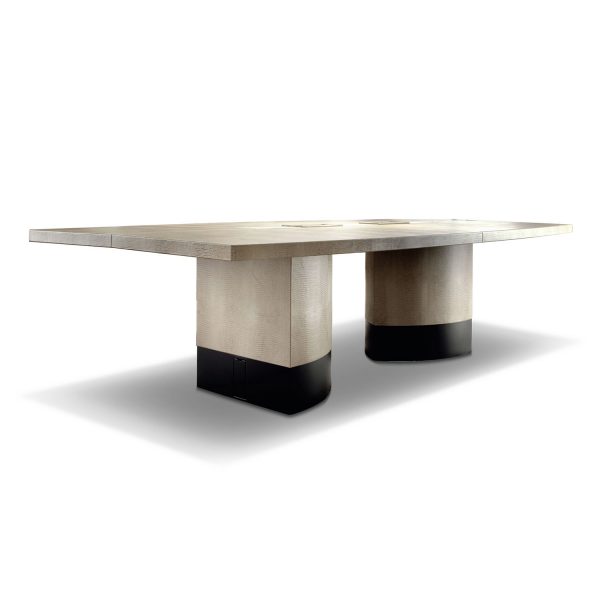 900-00 – Conference table
