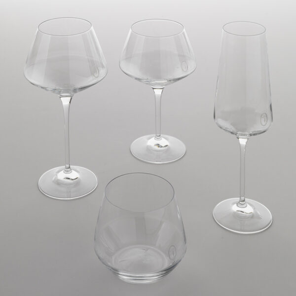 TR-Greyhound-crystal-glasses-set-final