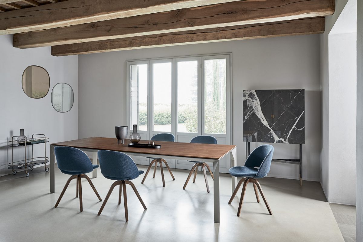 Mirage Table