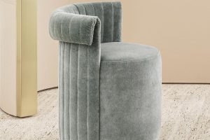 Manta Armchair
