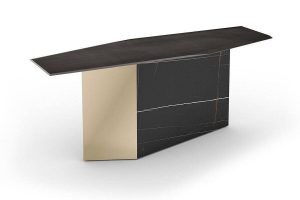 Cubitum console