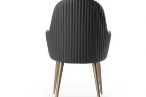 Ludwig chair
