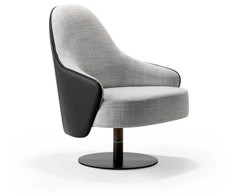 Ludwig armchair