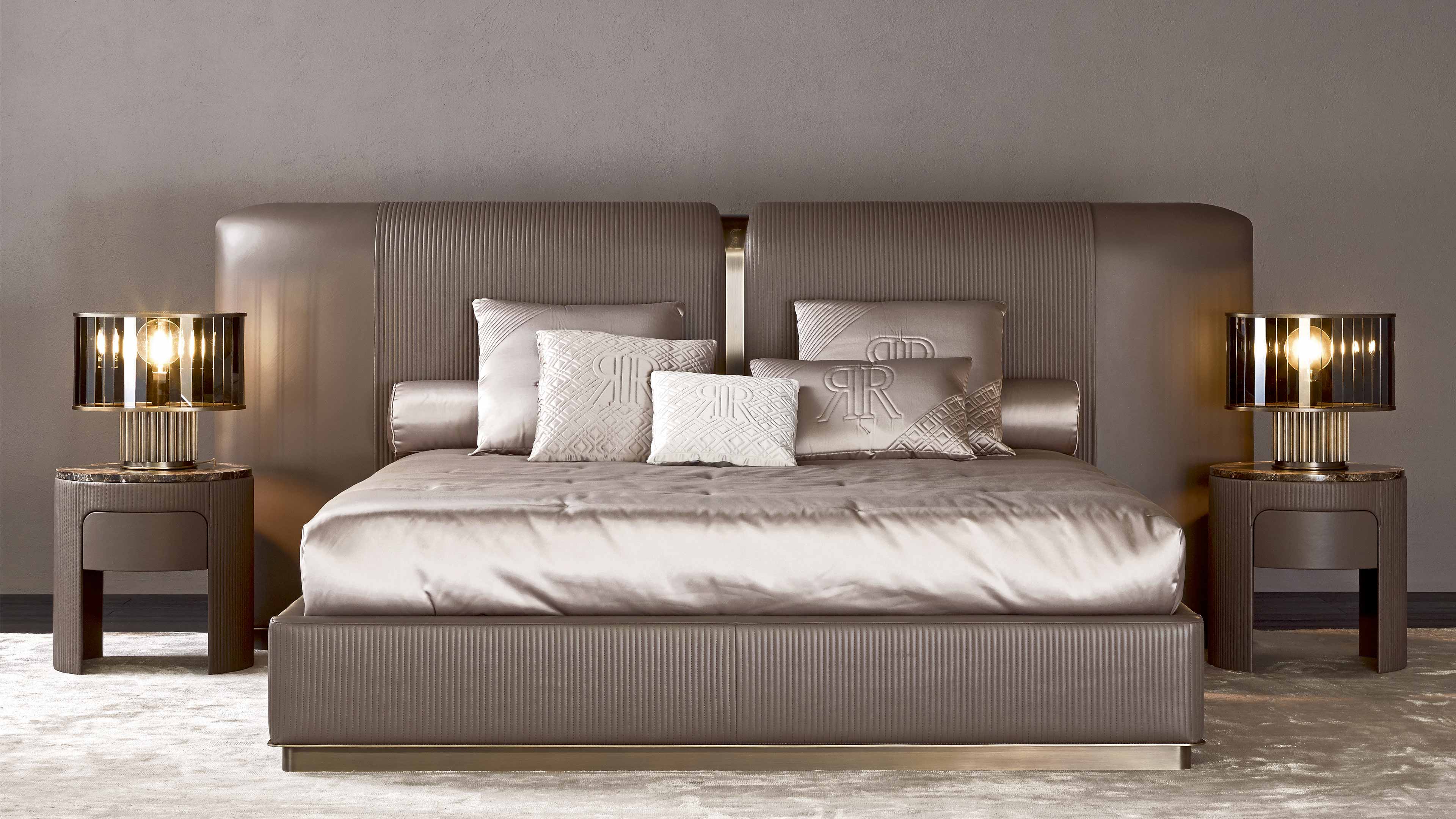 Vogue Leather Bed