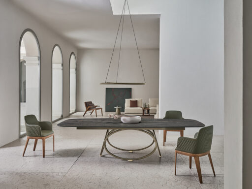 Louis Table