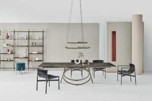 Louis Table