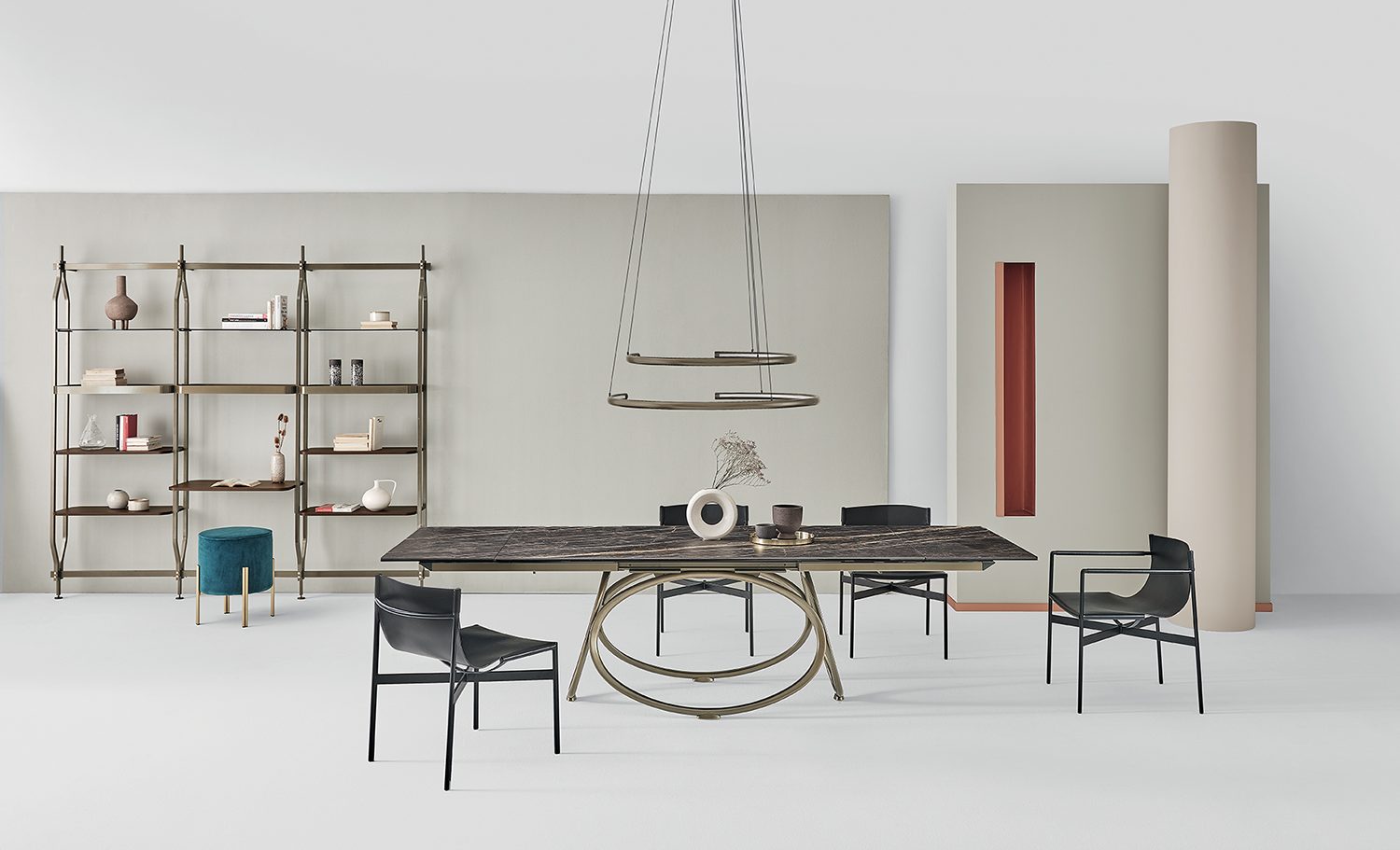 Louis Table