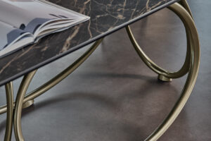 Louis Table