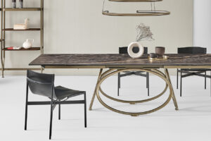 Louis Table