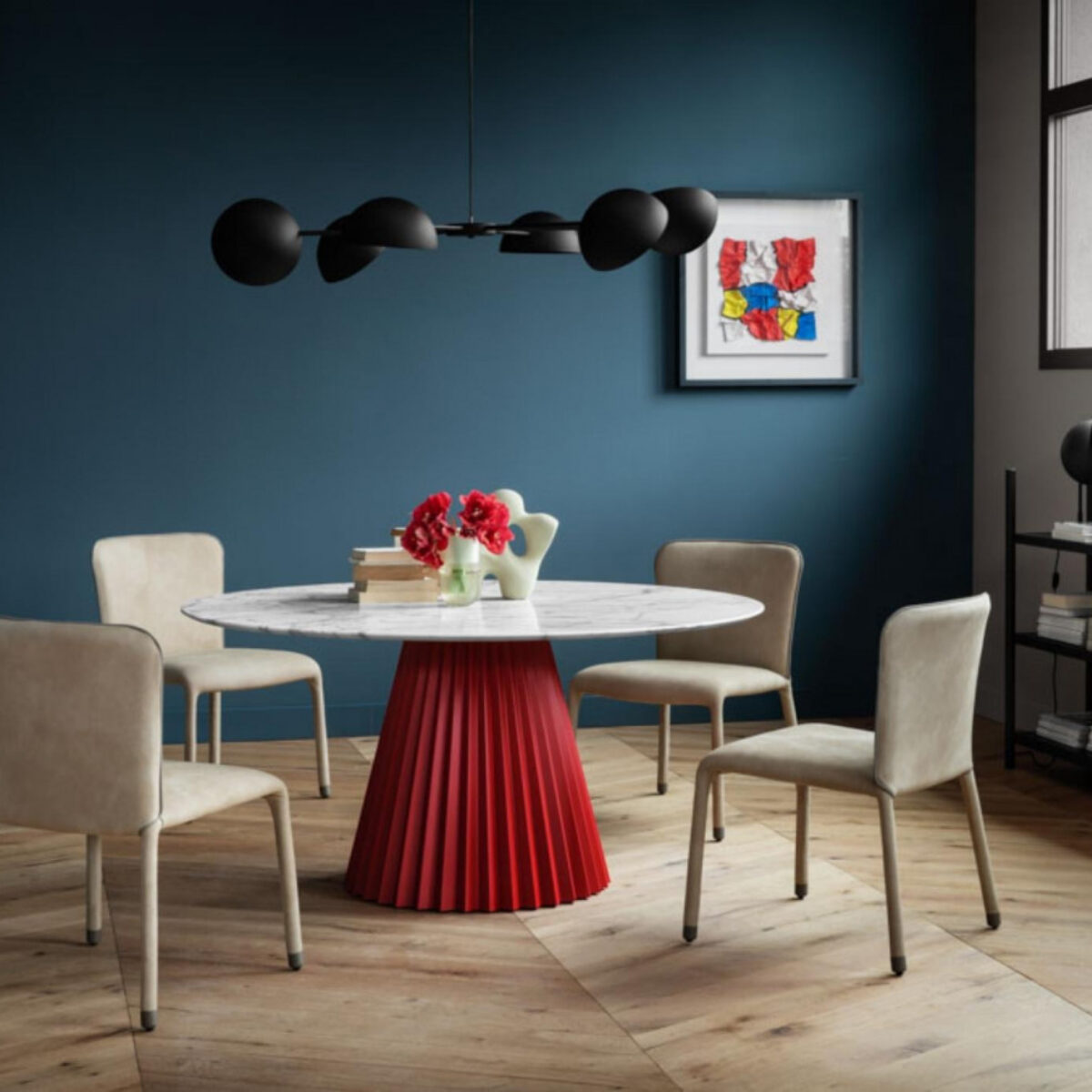 S chair