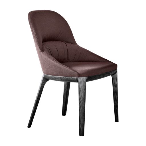 Queen chair