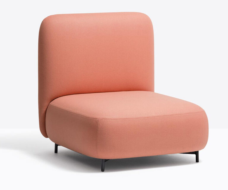 Buddy armchair