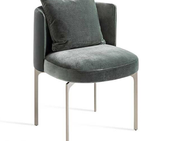Somma chair
