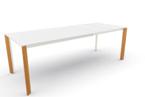 Blade Table
