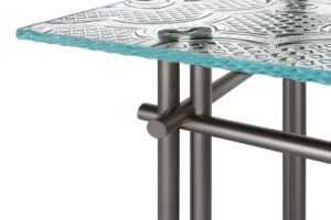 Cristaline console