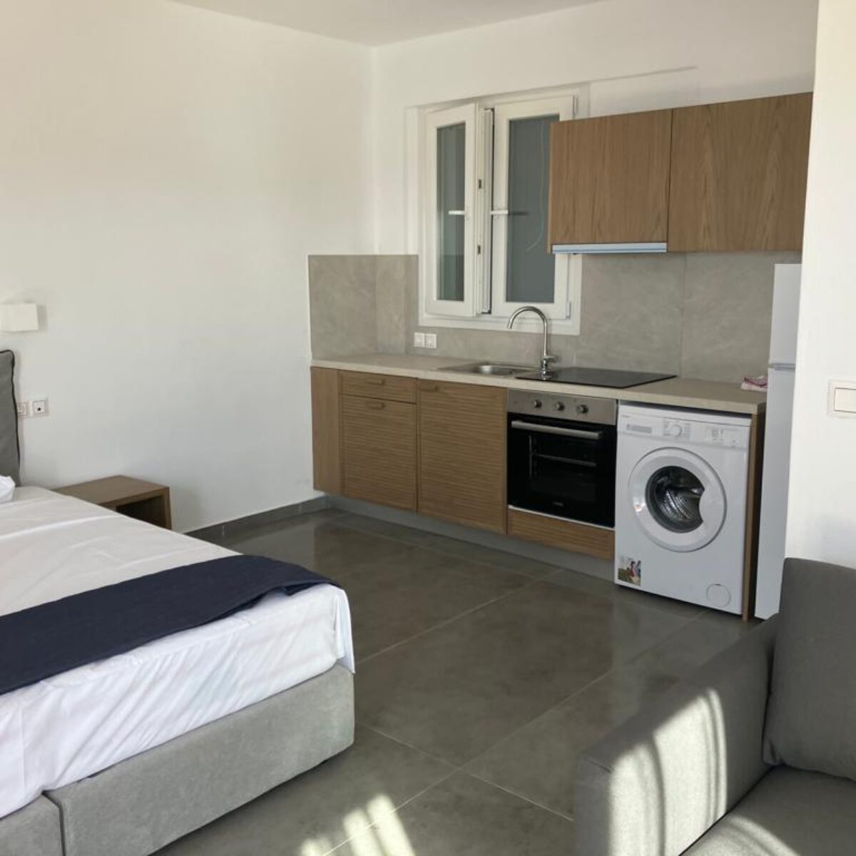 Rizos Homes