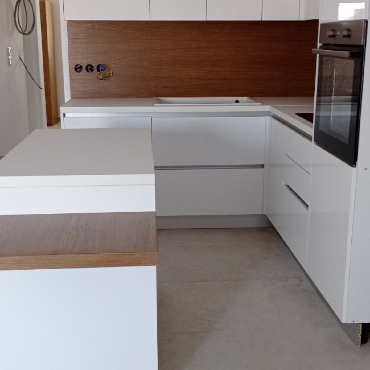 Rizos Homes