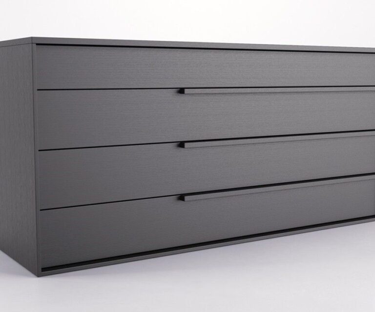 Piano dresser